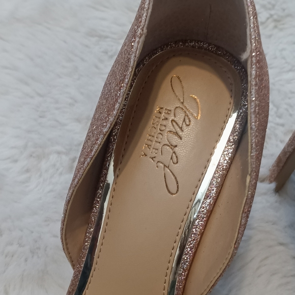 Jewel Badgley Mischka Sandals - Picture 4 of 7